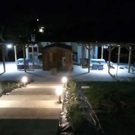 Mariam House Dom wakacyjny *